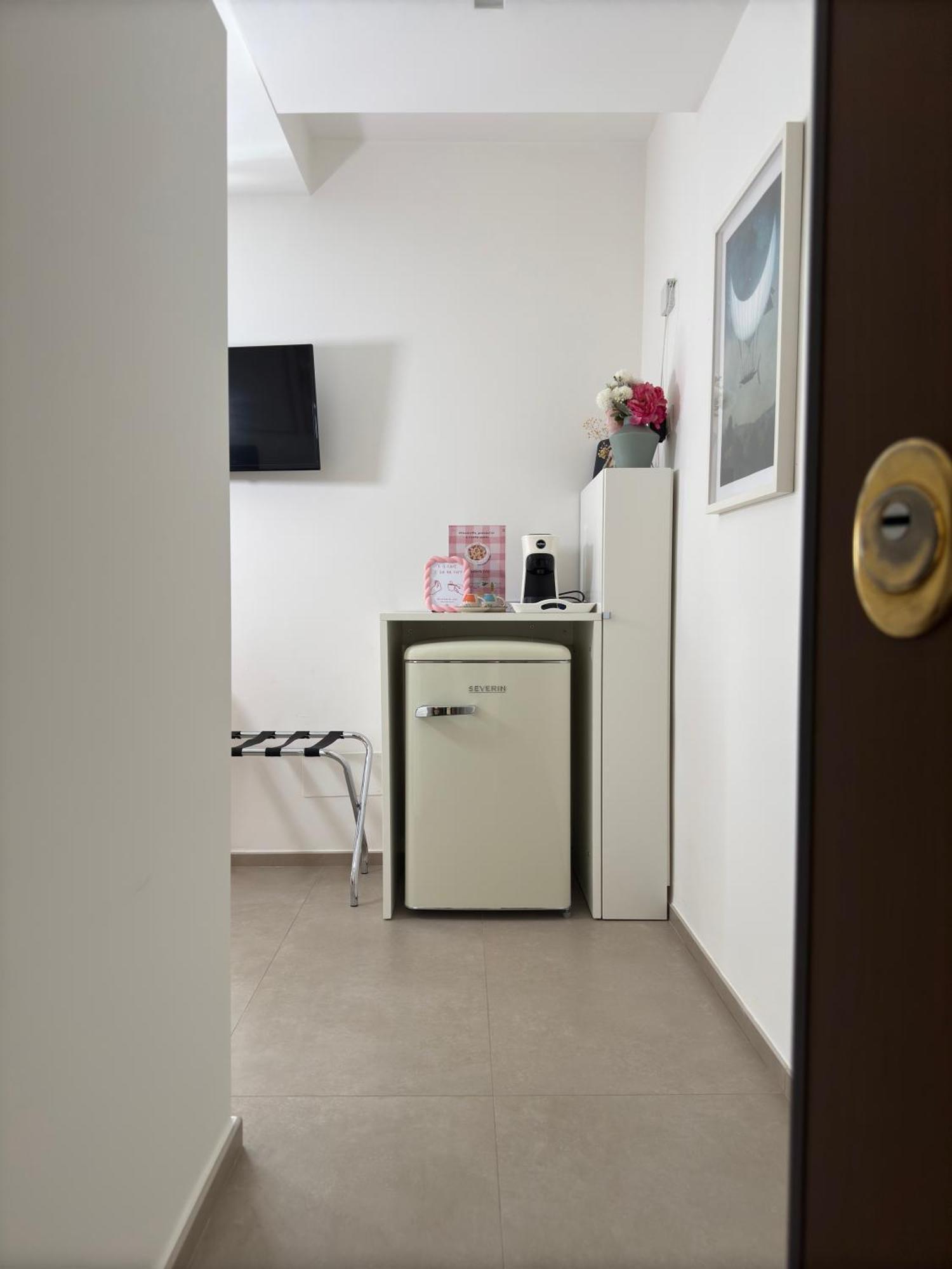More Apartments Il Ferrarese Bari Luaran gambar